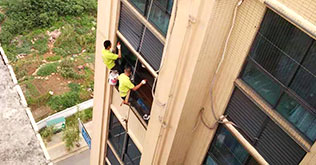 岳陽富鴻包裝有限公司